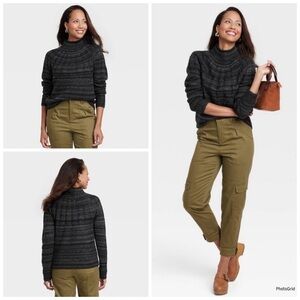 Knox Rose Pullover Knit Sweater